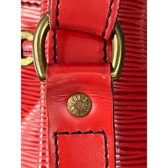 Louis Vuitton Noé Red Epi Leather Bucket Shoulder Bag Made in France A20970 - Picture 7 of 16